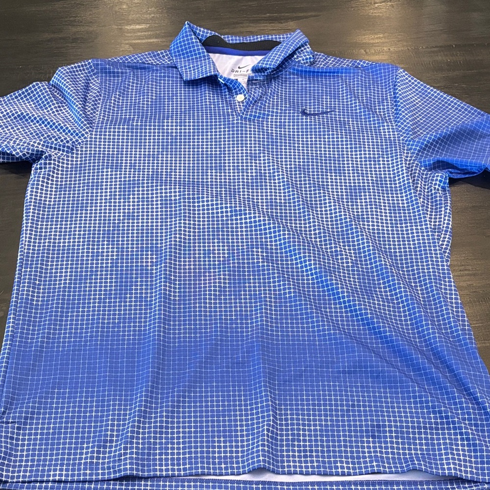 Nike Men's Polo Shirt in Blue Checkered Design